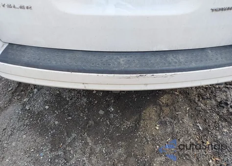 2010 Chrysler Town & Country Touring Plus from USA, damaged, VIN 2A4RR8D12AR427616